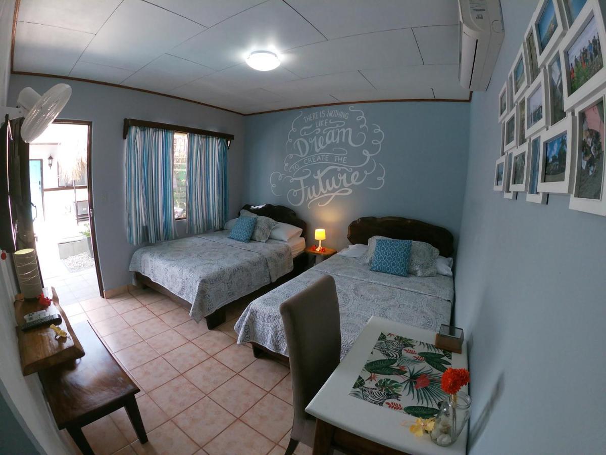 Hotel Perico Azul & Surf Camp 자코 외부 사진